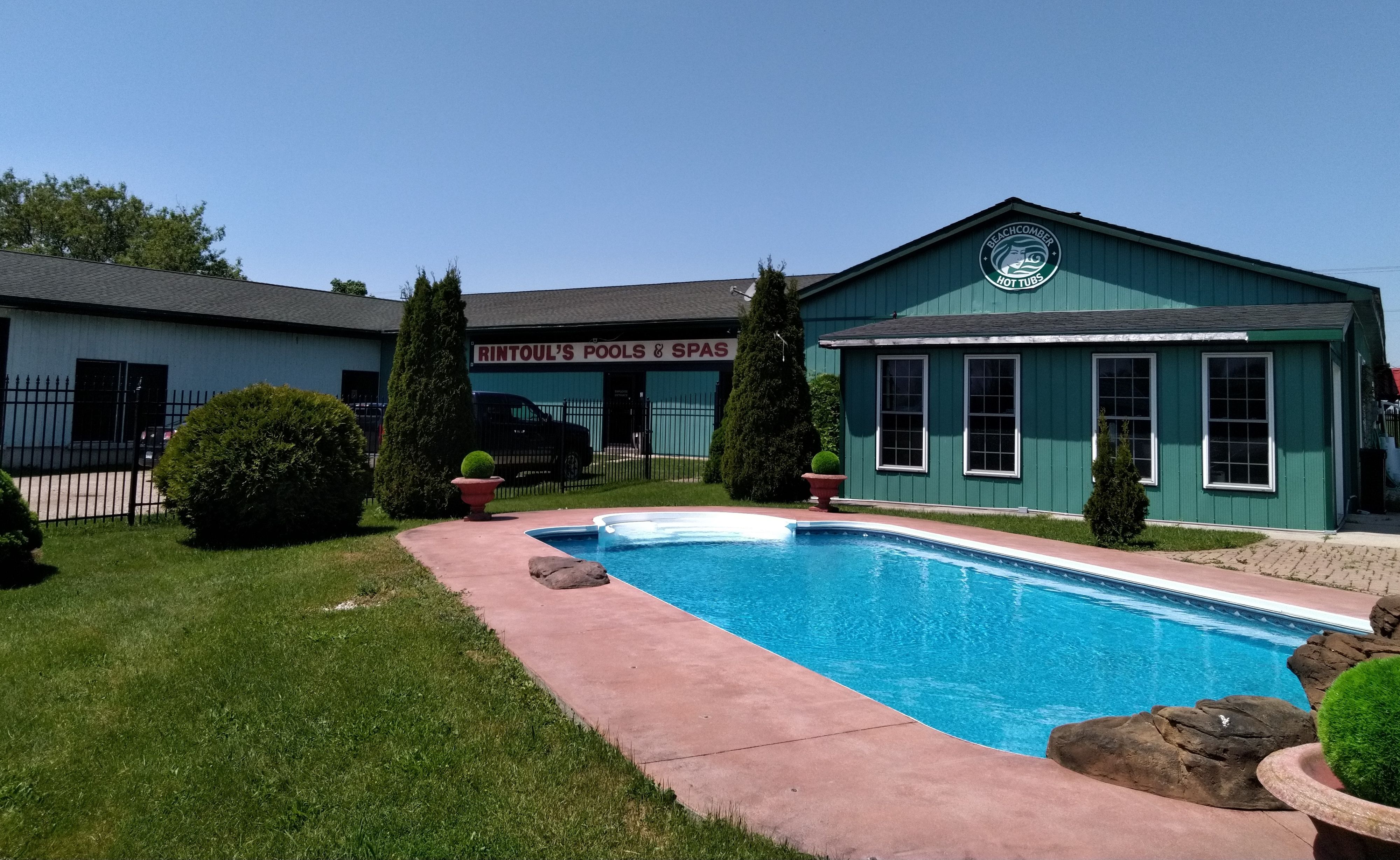 Rintoul's Pools & Spas of Wingham